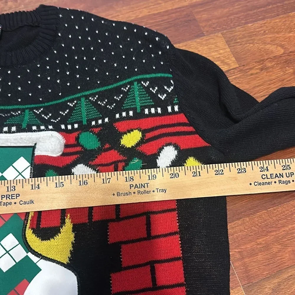 UGLY CHRISTMAS SWEATER XL Well Worn Holiday Beer Drinking Holding Stocking